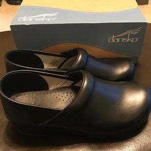 Dansko Professional